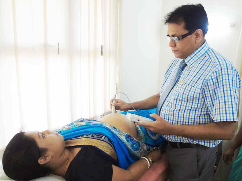 high risk pregnancy specialist doctor in newtown kolkata